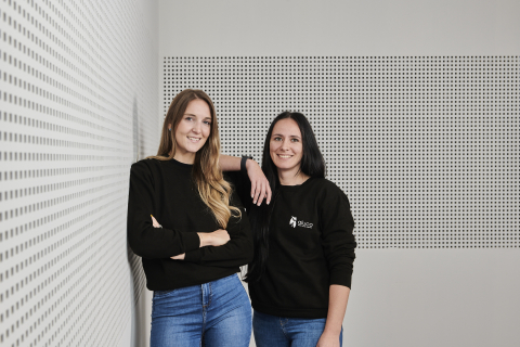 aluco: Saskia Reuter, Franziska Bartenschlager v.l.n.r. aluco: Saskia Reuter, Franziska Bartenschlager v.l.n.r.