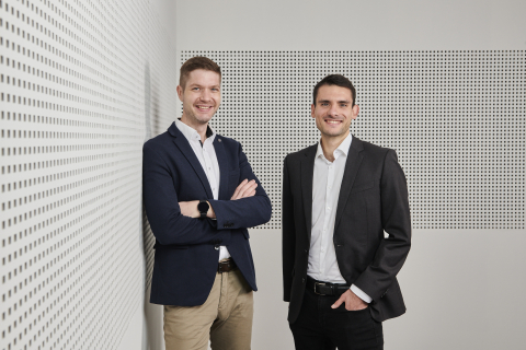 sovity GmbH: Dr. Sebastian Opriel, Sebastian Buse v.l.n.r. sovity GmbH: Dr. Sebastian Opriel, Sebastian Buse v.l.n.r.