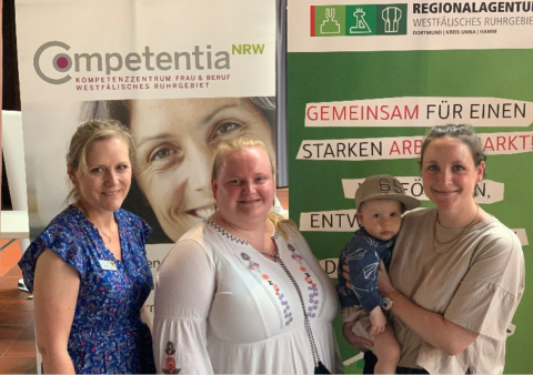 Mareike Kauffeld, Laura Kanthak, Titus & Charlotte Koß Mareike Kauffeld, Laura Kanthak, Titus & Charlotte Koß