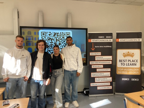 Die Auszubildenden der DSW21 beim AiQ-AzubiTalk Die Auszubildenden der DSW21 beim AiQ-AzubiTalk
