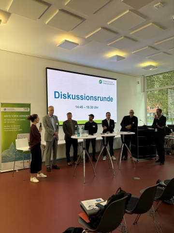 Diskussionsrunde Diskussionsrunde