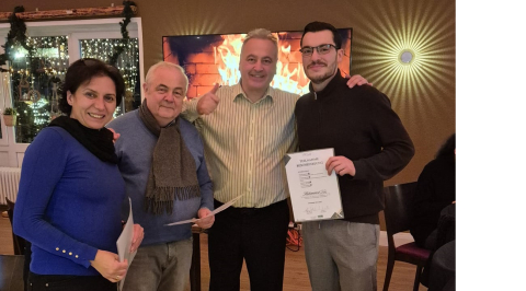 Aushändigung der Teilnahmebescheinigung